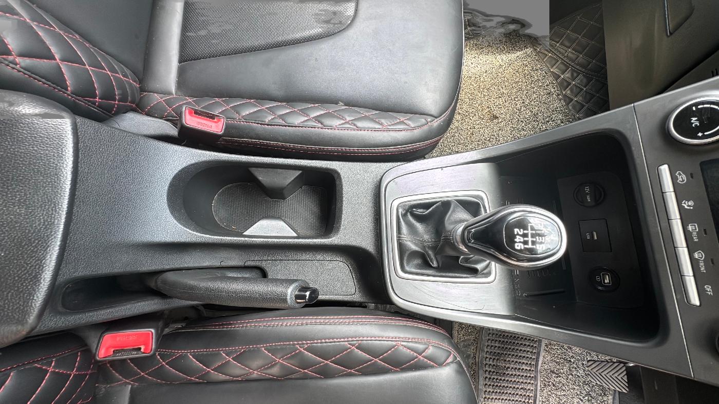 2022 Hyundai Creta SX EXECUTIVE 1.5 PETROL, Petrol, Manual, 25,955 km, Gear Lever