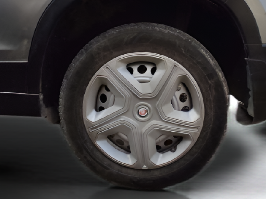 2017 Maruti Vitara Brezza LDI (O), Diesel, Manual, 70,307 km, Left Rear Wheel