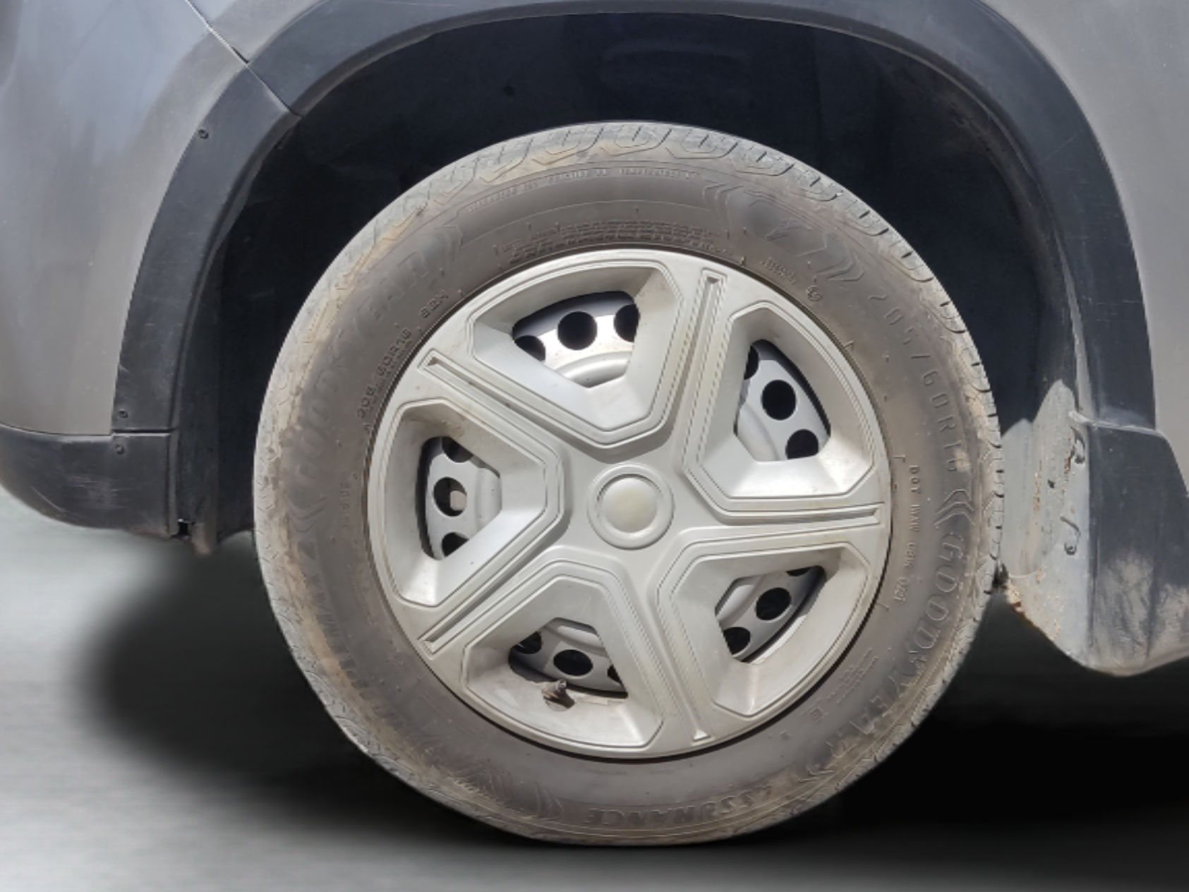 2017 Maruti Vitara Brezza LDI (O), Diesel, Manual, 70,307 km, Left Front Wheel
