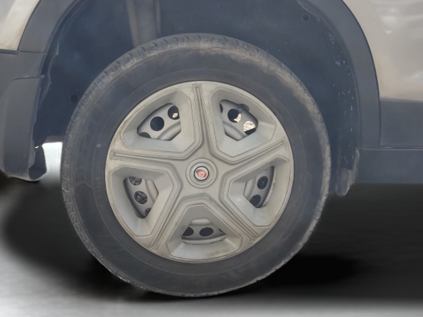 2017 Maruti Vitara Brezza LDI (O), Diesel, Manual, 70,307 km, Right Rear Wheel