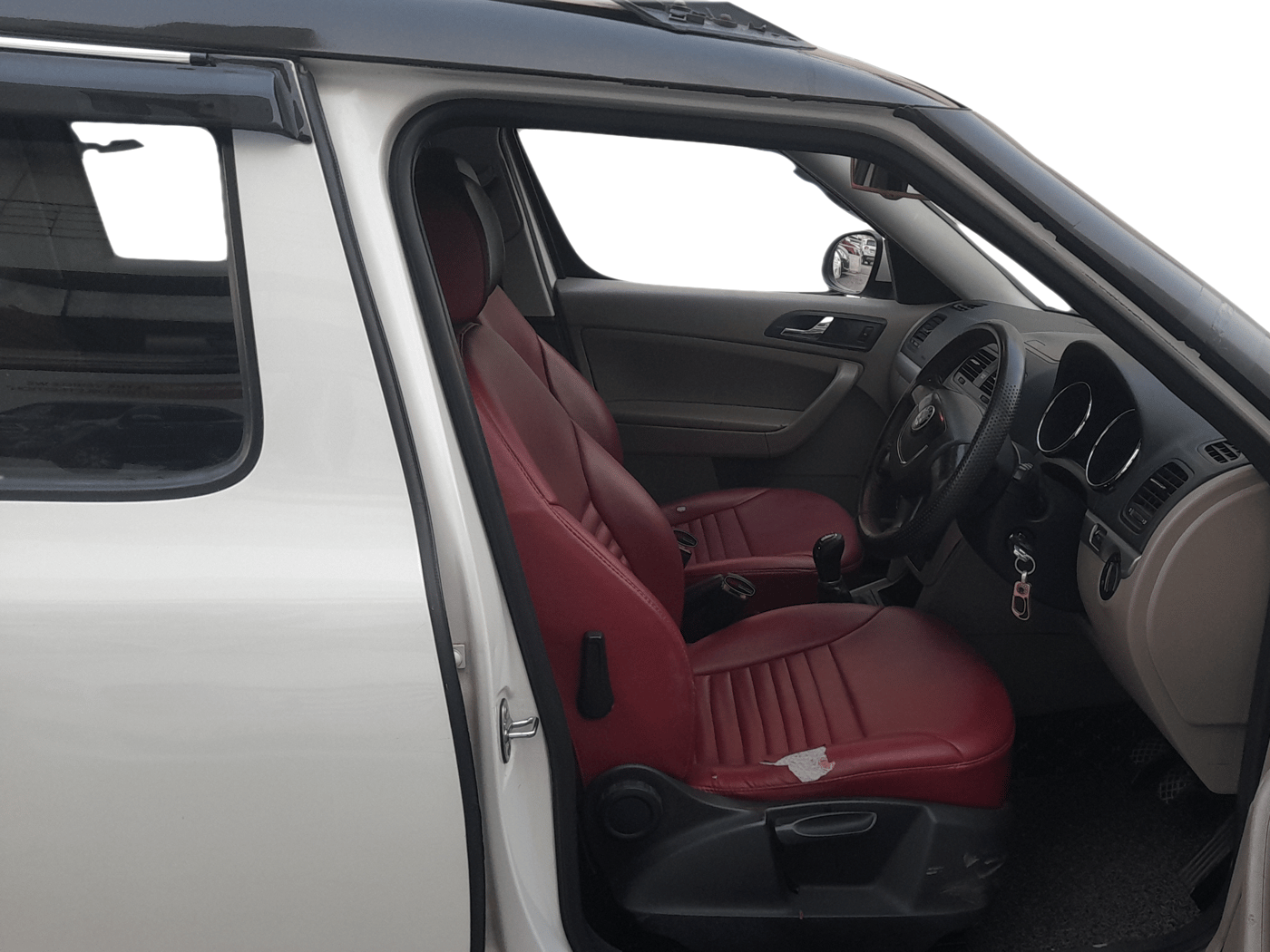 2014 Skoda Yeti AMBIENTE, Diesel, Manual, 81,000 km, Right Side Front Door Cabin