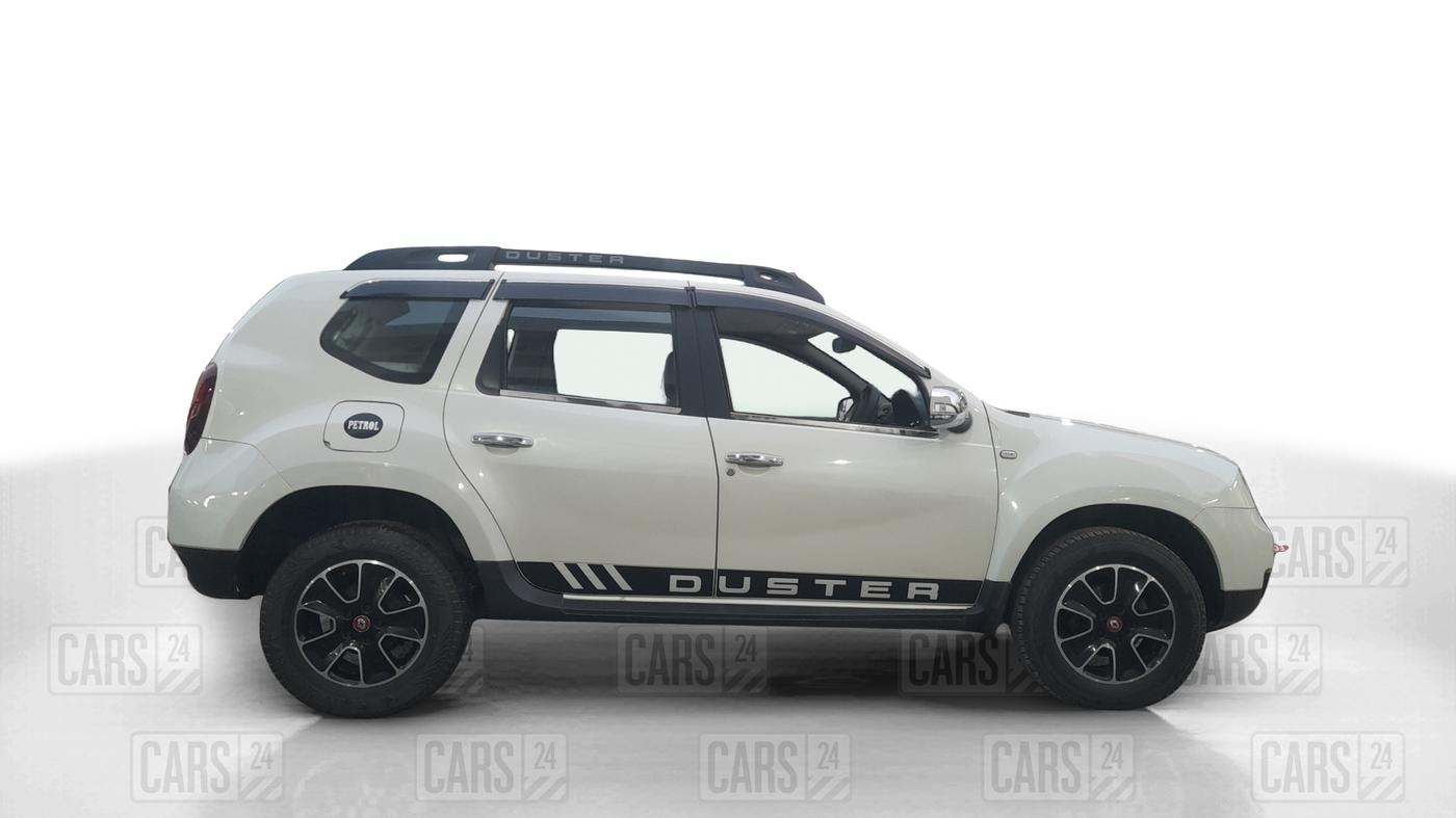 2017 Renault Duster RXS CVT, Petrol, Automatic, 46,200 km, Right Side View