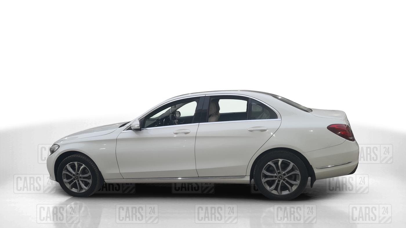 2015 Mercedes Benz C Class C 220 CDI AVANTGARDE, Diesel, Automatic, 83,357 km, Left Side