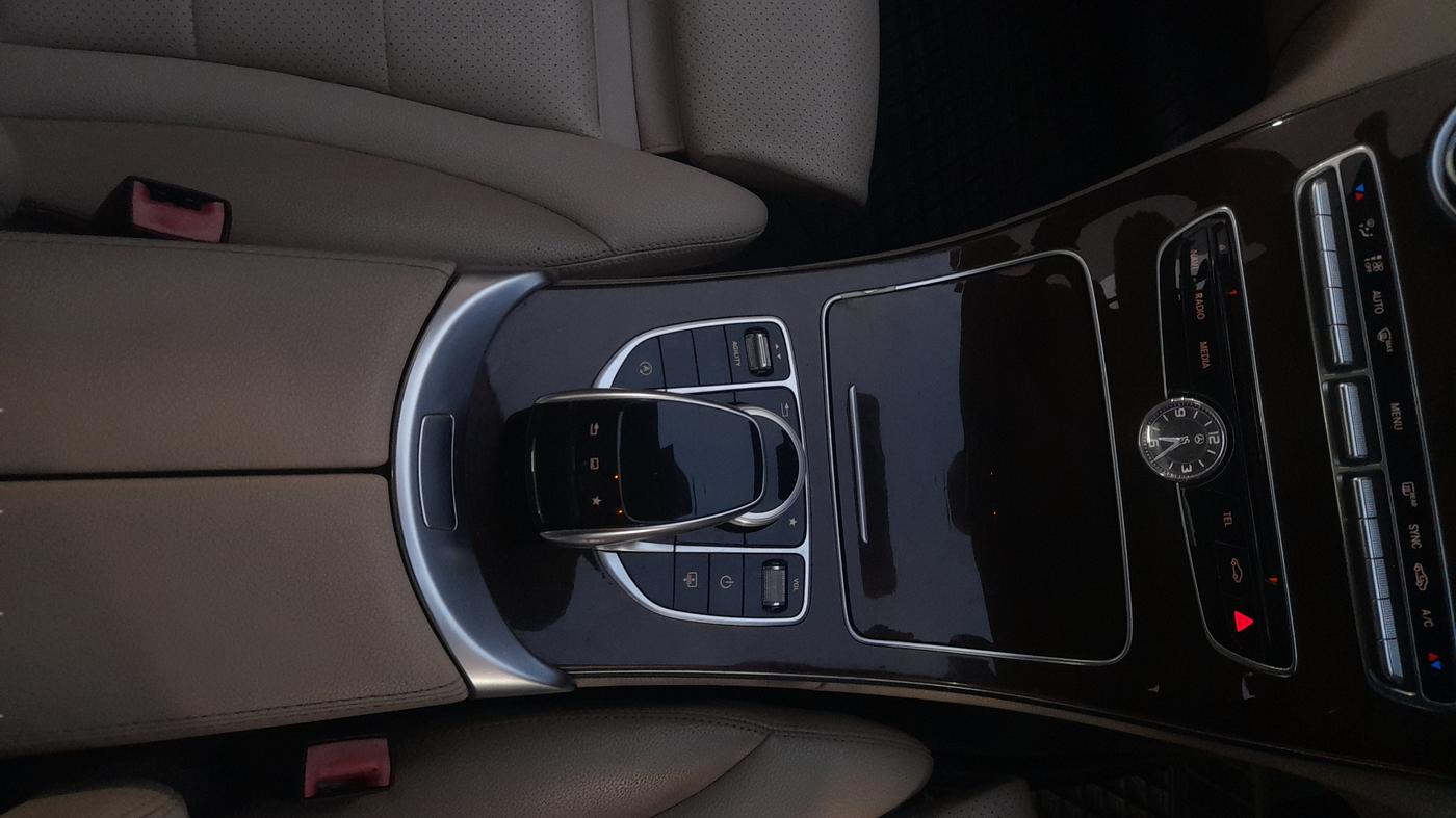 2015 Mercedes Benz C Class C 220 CDI AVANTGARDE, Diesel, Automatic, 83,357 km, Gear Lever