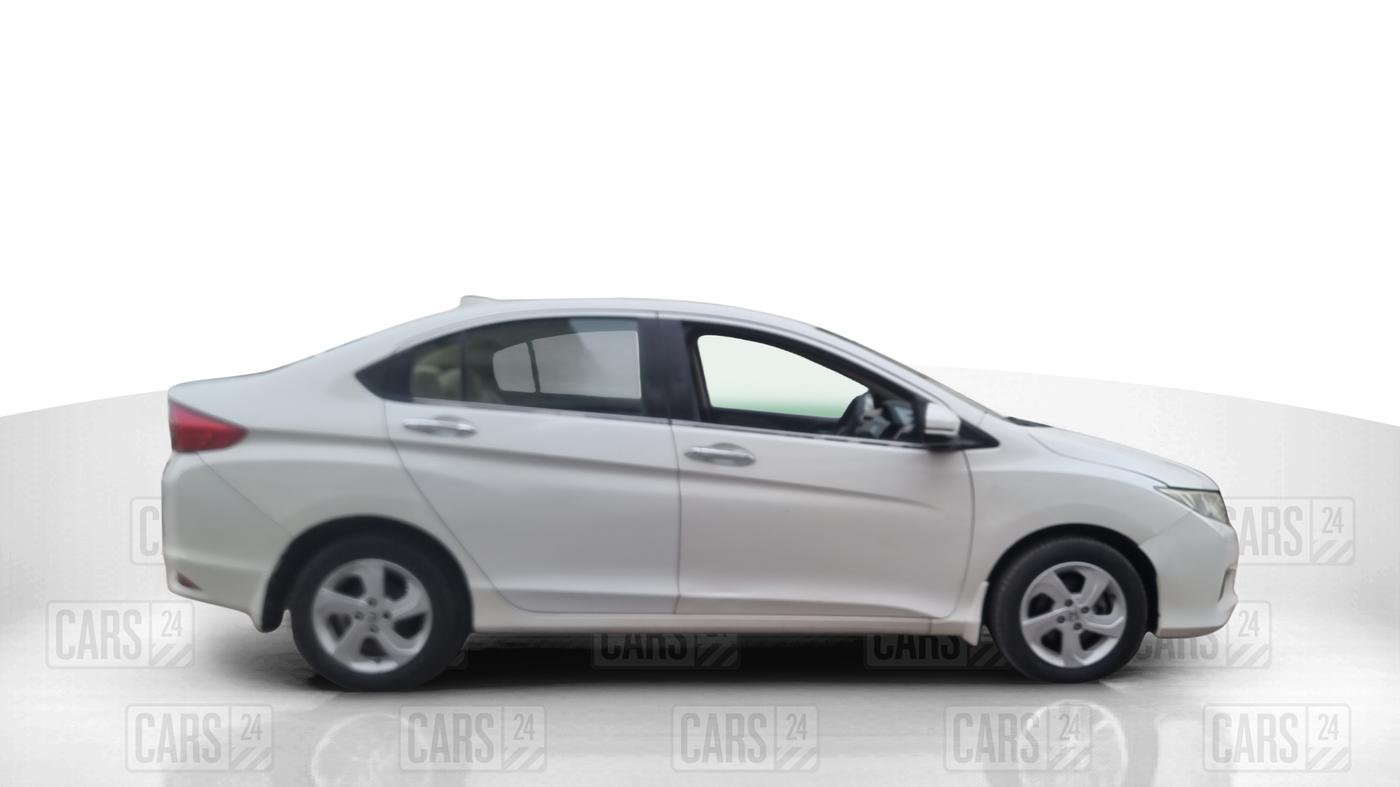 2015 Honda City 1.5L I-DTEC V, Diesel, Manual, 82,756 km, Right Side View