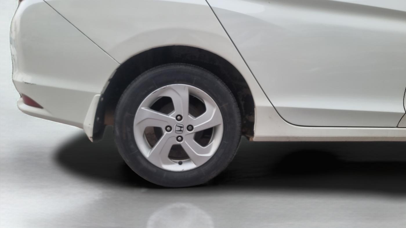 2015 Honda City 1.5L I-DTEC V, Diesel, Manual, 82,756 km, Right Rear Wheel