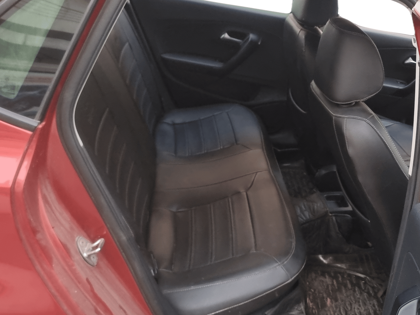 2020 Volkswagen Polo 1.0 GT TSI AT, Petrol, Automatic, 77,748 km, Right Side Rear Door Cabin
