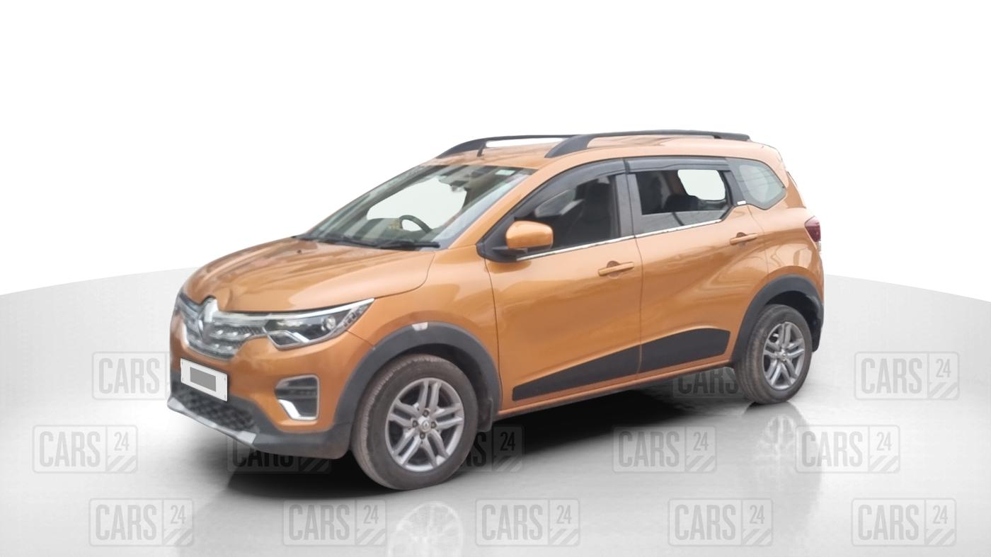 2019 Renault TRIBER RXZ, Petrol, Manual, 86,800 km, Left Front Diagonal
