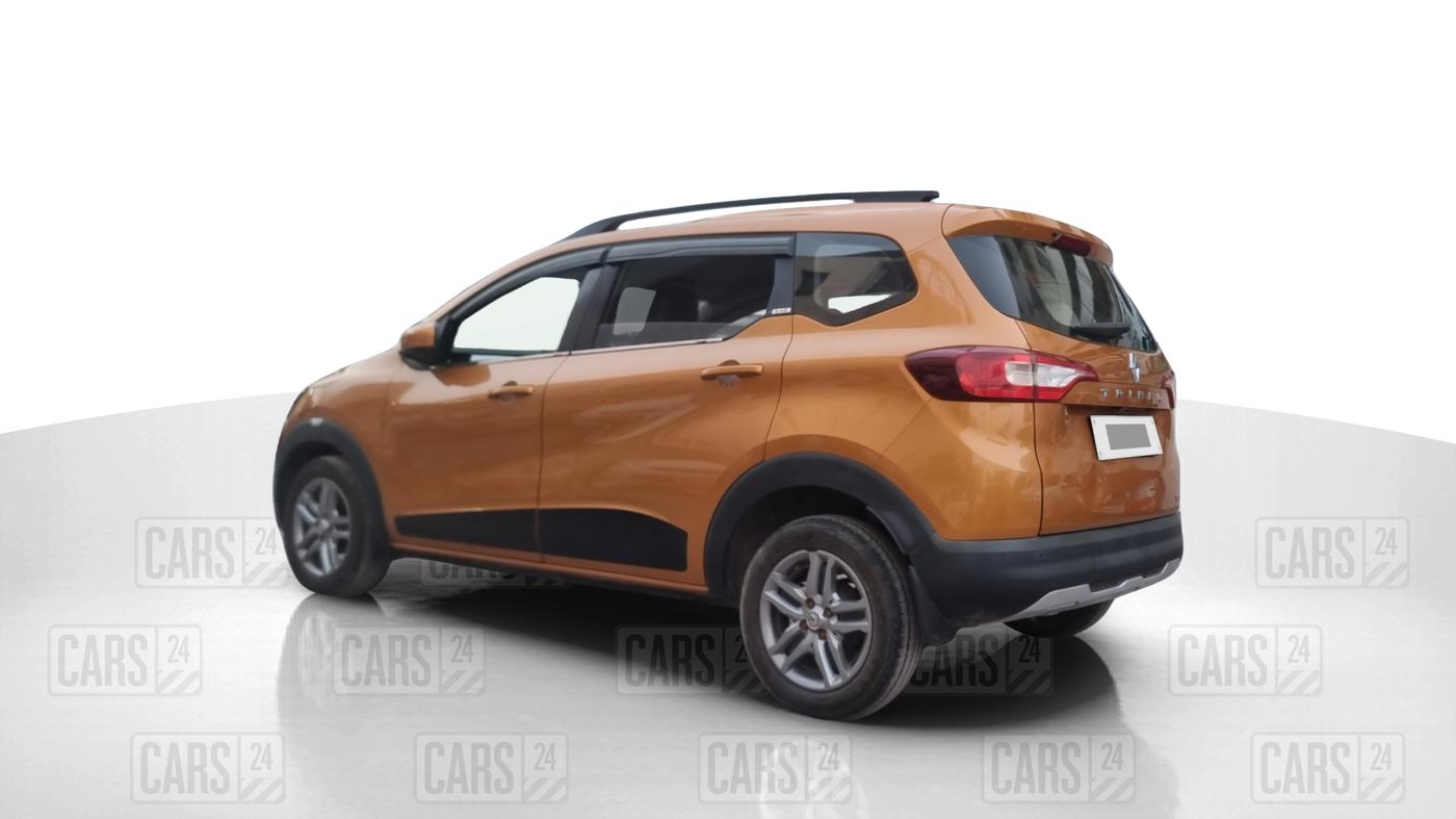 2019 Renault TRIBER RXZ, Petrol, Manual, 86,800 km, Left Back Diagonal