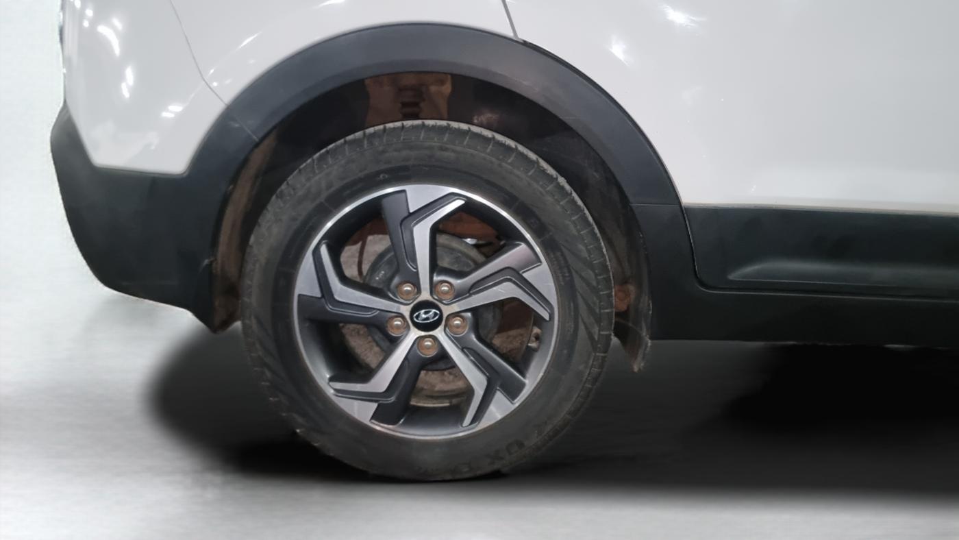 2018 Hyundai Creta SX AT 1.6 DIESEL, Diesel, Automatic, 84,069 km, Right Rear Wheel