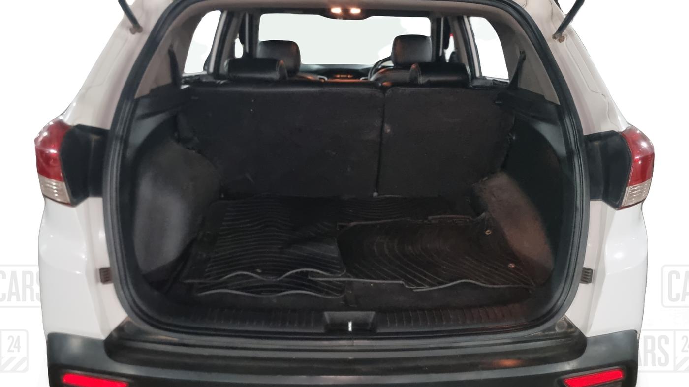 2018 Hyundai Creta SX AT 1.6 DIESEL, Diesel, Automatic, 84,069 km, Boot Inside