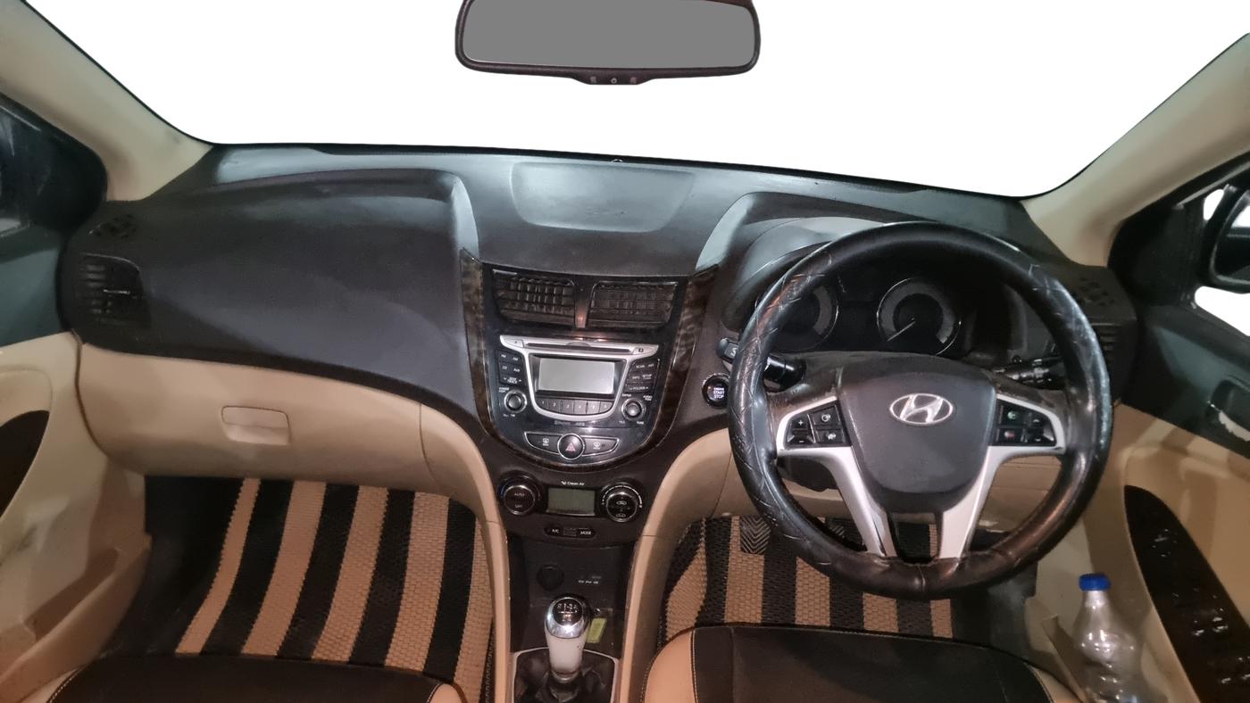 2014 Hyundai Verna FLUIDIC 1.6 VTVT SX AT, Petrol, Automatic, 82,440 km, Dashboard
