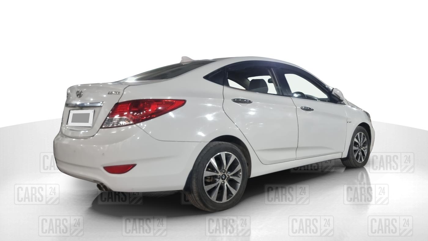 2014 Hyundai Verna FLUIDIC 1.6 VTVT SX AT, Petrol, Automatic, 82,440 km, Right Back Diagonal