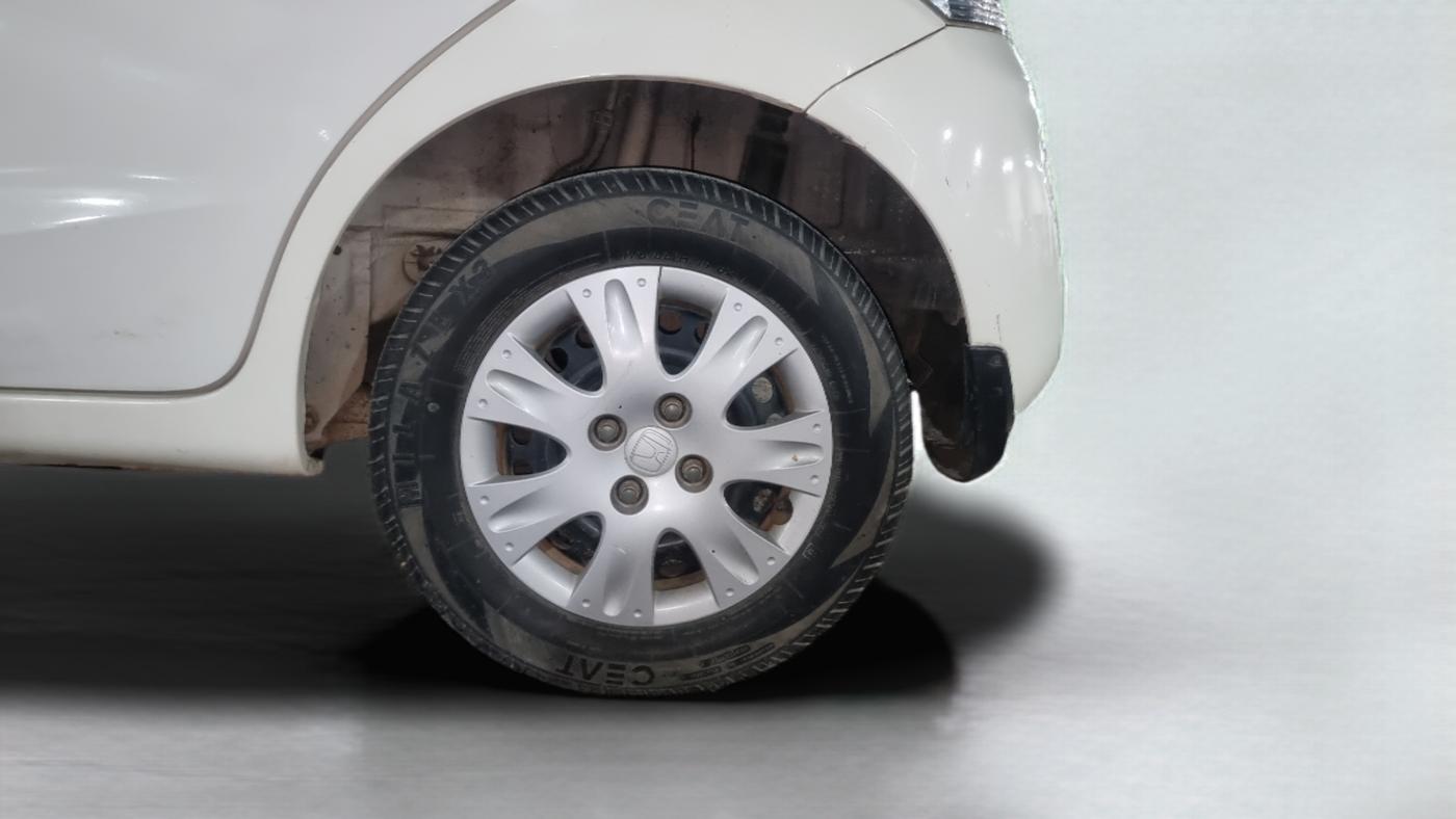 2016 Honda Brio S MT, Petrol, Manual, 52,305 km, Left Rear Wheel
