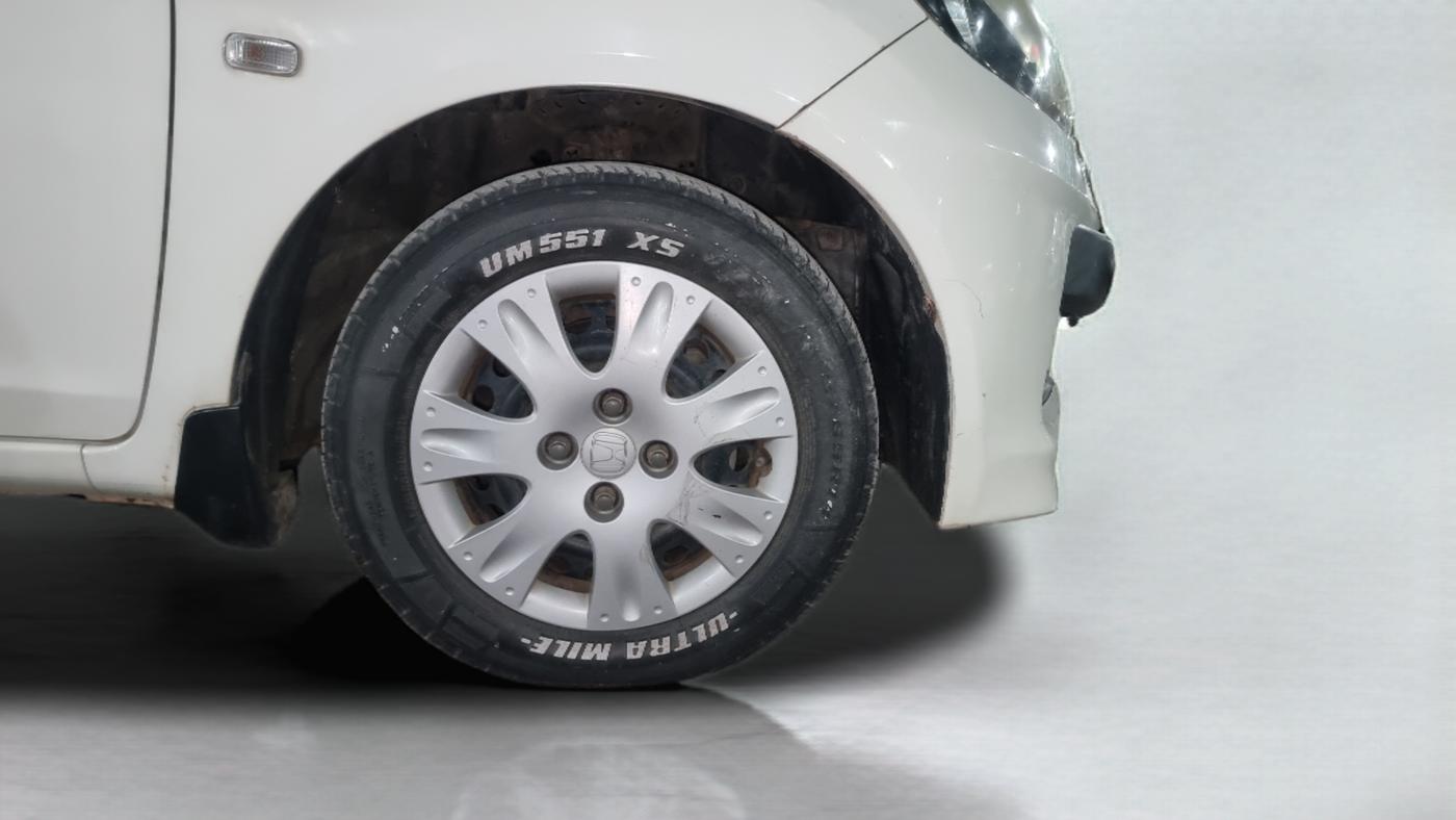 2016 Honda Brio S MT, Petrol, Manual, 52,305 km, Right Front Wheel