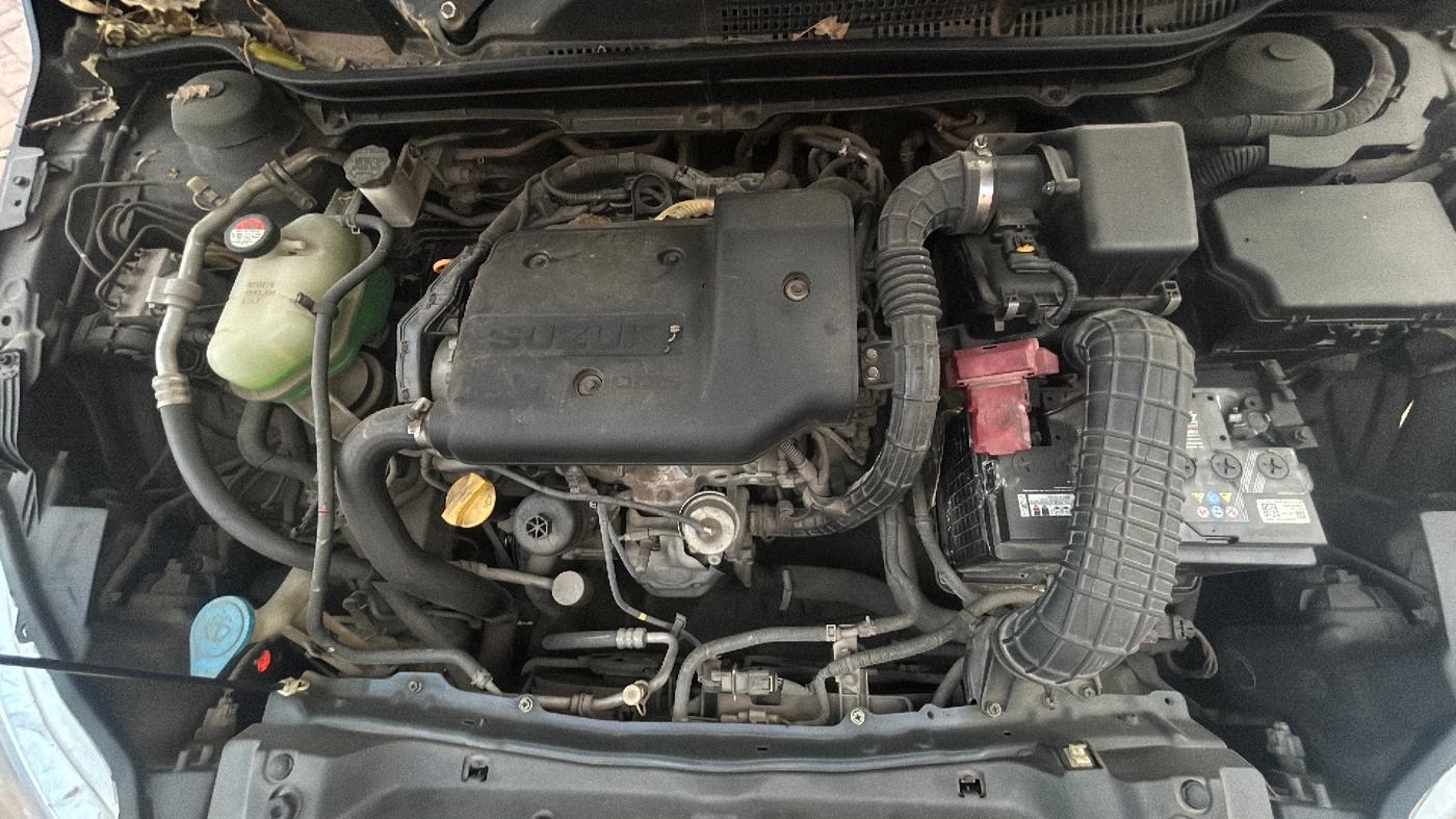 2018 Maruti S Cross ZETA 1.3, Diesel, Manual, 58,569 km, Open Bonnet