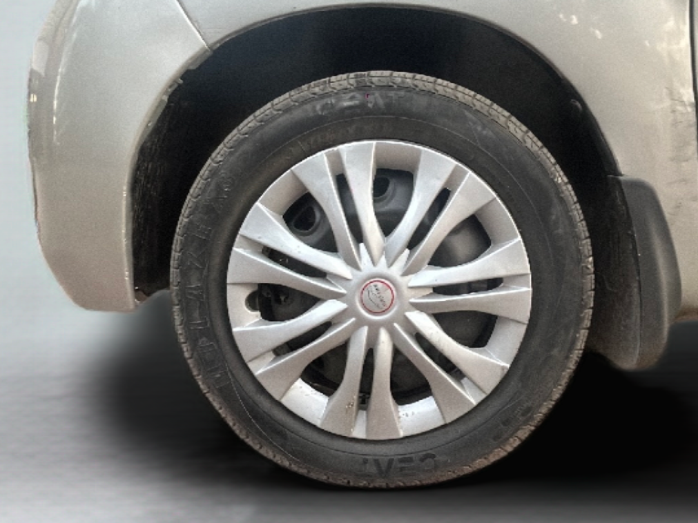 2007 Maruti Zen Estilo LXI, Petrol, Manual, 54,277 km, Left Front Wheel