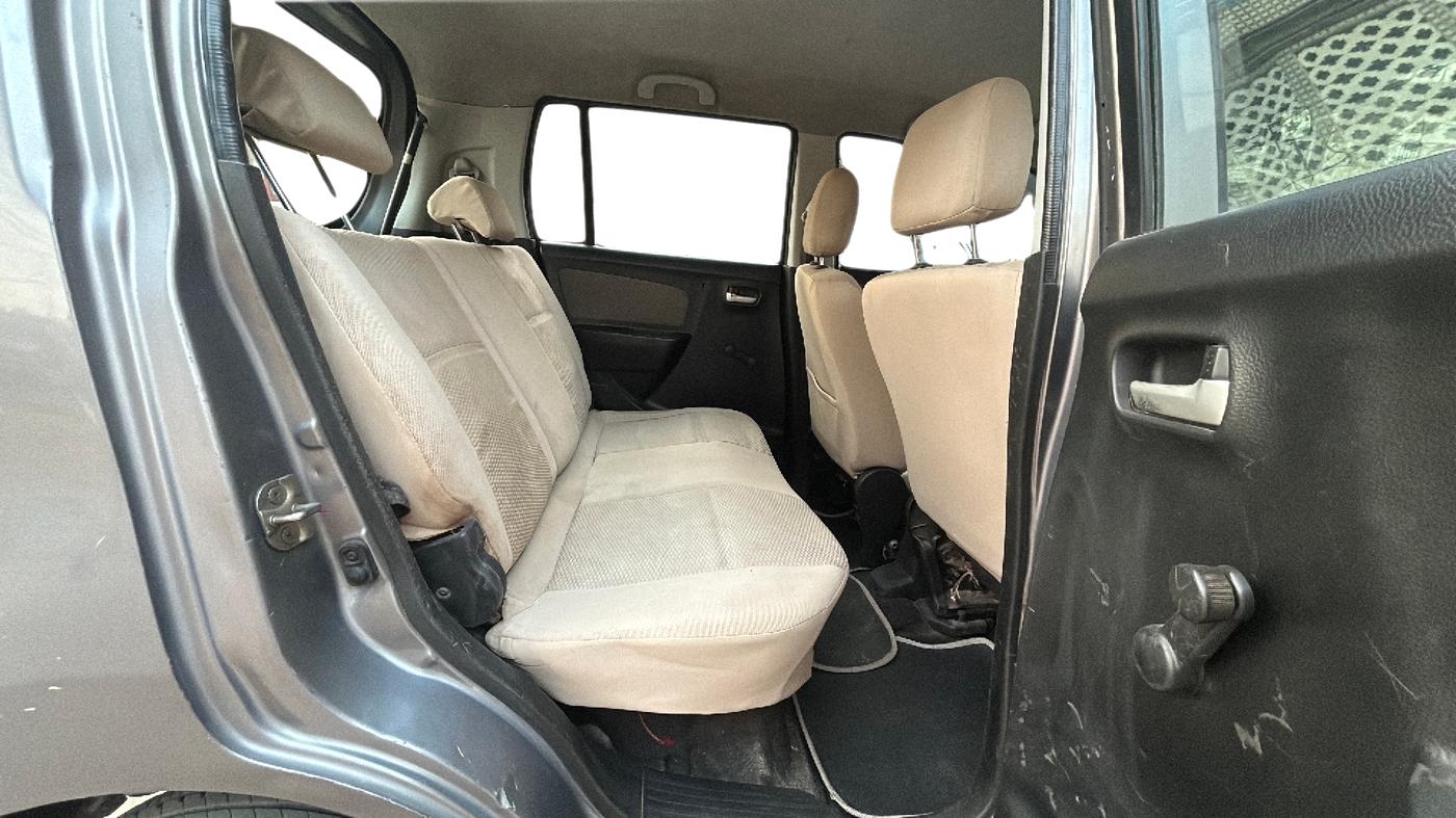 2017 Maruti Wagon R 1.0 LXI CNG, CNG, Manual, 55,594 km, Right Side Rear Door Cabin