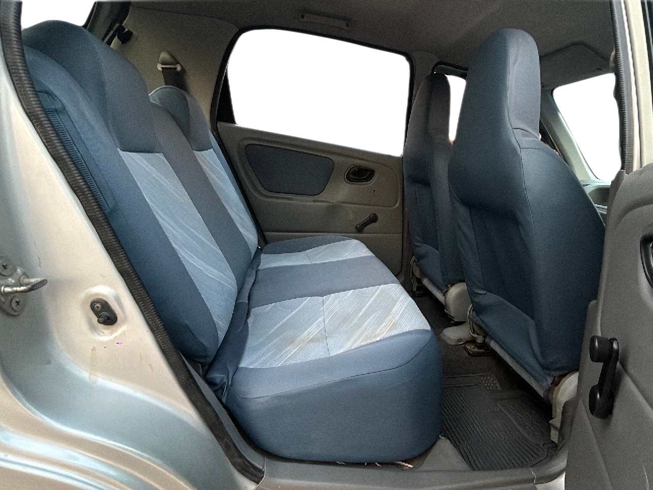2013 Maruti Alto K10 VXI, Petrol, Manual, 72,107 km, Right Side Rear Door Cabin