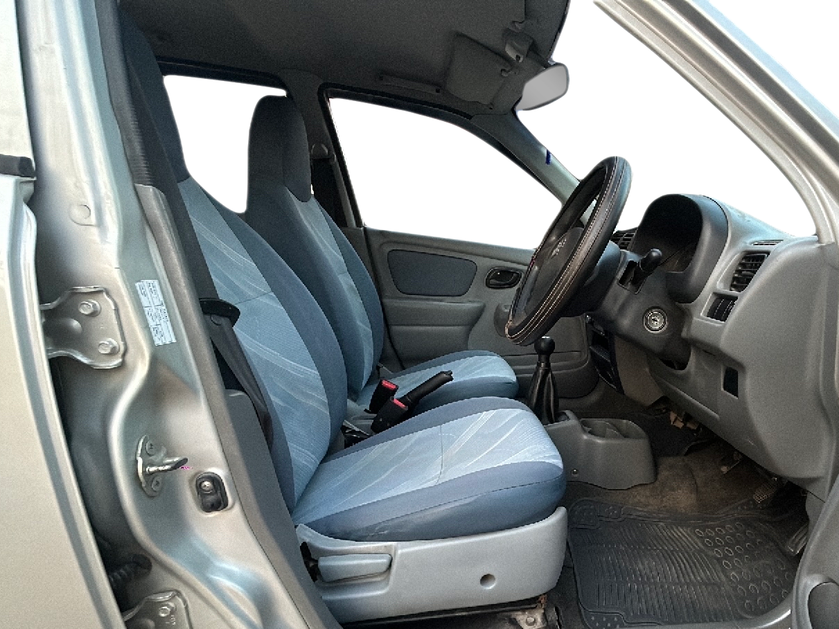2013 Maruti Alto K10 VXI, Petrol, Manual, 72,107 km, Right Side Front Door Cabin