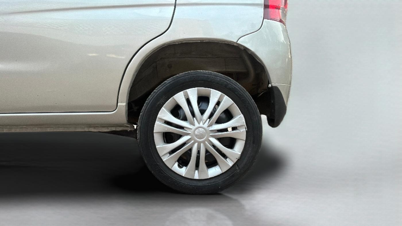 2013 Maruti Alto K10 VXI, Petrol, Manual, 72,107 km, Left Rear Wheel