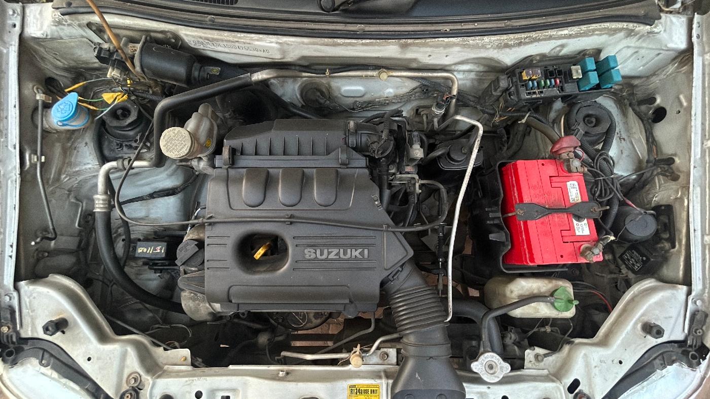 2013 Maruti Alto K10 VXI, Petrol, Manual, 72,107 km, Open Bonnet