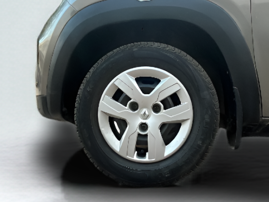 2018 Renault Kwid RXL, Petrol, Manual, 55,931 km, Left Front Wheel