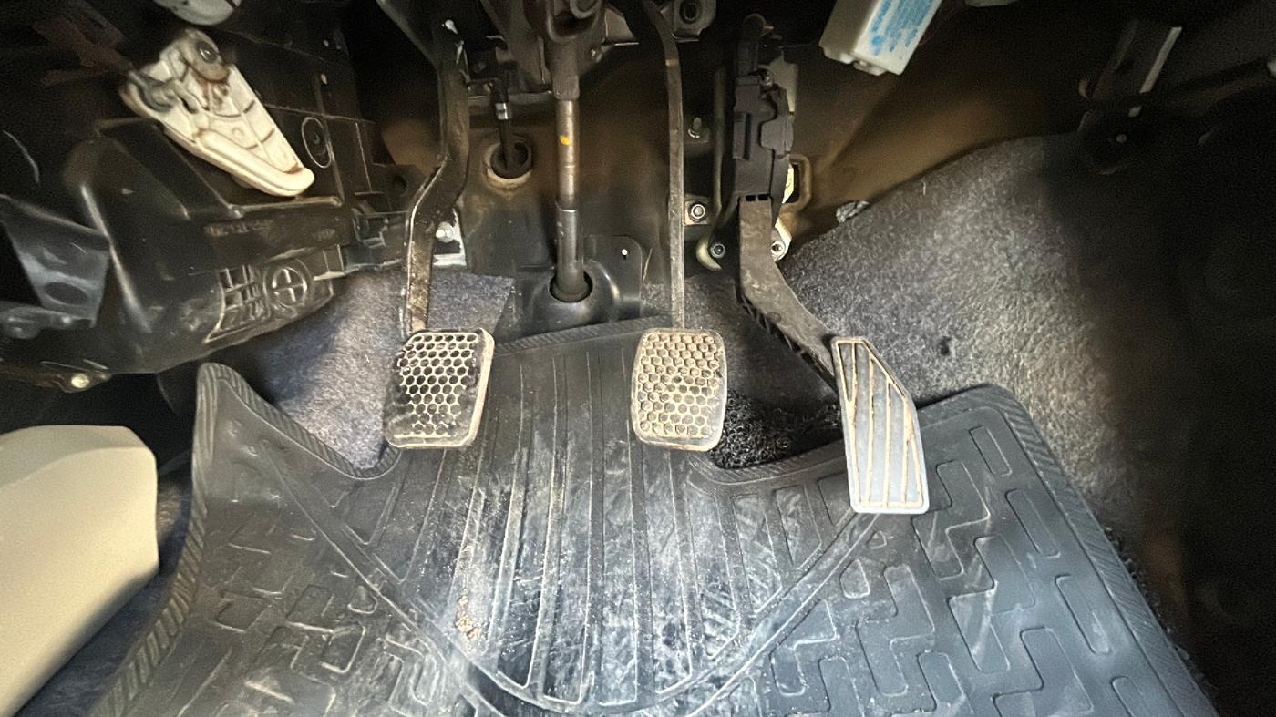 2018 Maruti Alto K10 VXI, Petrol, Manual, 38,026 km, Pedals