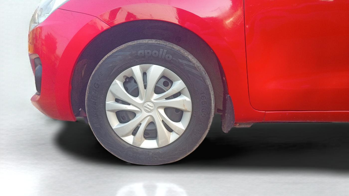 2019 Maruti Swift VDI, Diesel, Manual, 61,400 km, Left Front Wheel