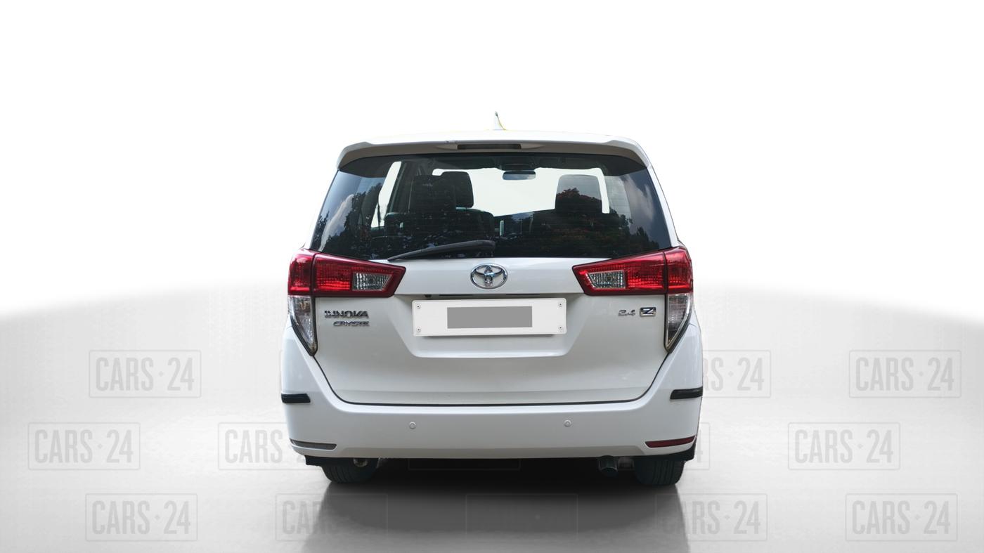 2017 Toyota Innova Crysta 2.4 ZX 7 STR, Diesel, Manual, 1,94,485 km, Back/Rear