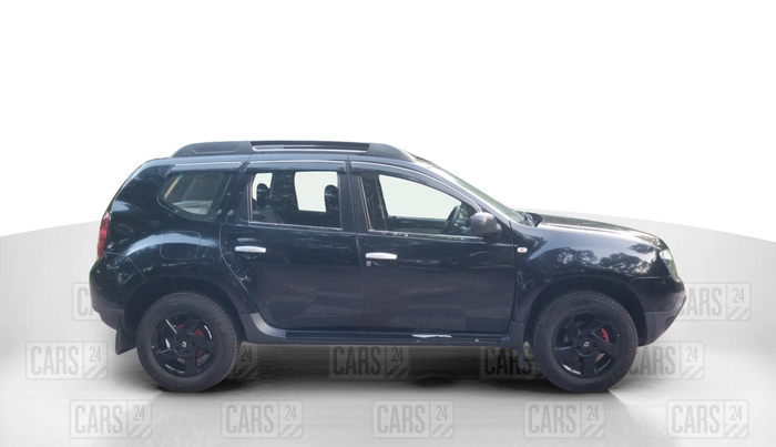 2014 Renault Duster 110 PS RXL ADVENTURE, Diesel, Manual, 1,01,200 km, Right Side View