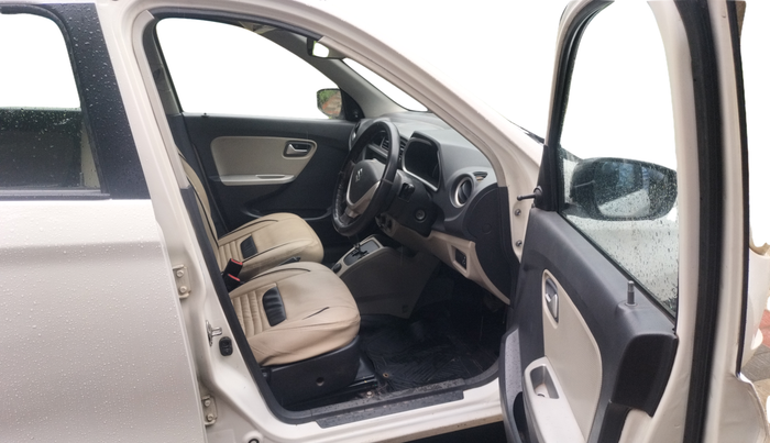 2016 Maruti Alto K10 VXI AMT, Petrol, Automatic, 84,082 km, Right Side Front Door Cabin
