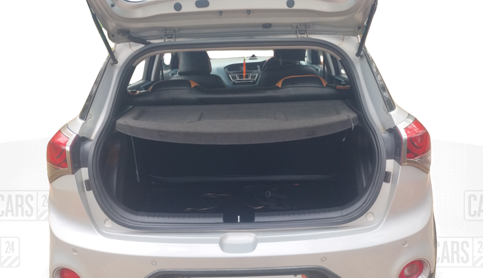 2015 Hyundai i20 Active 1.2 S, Petrol, Manual, 91,442 km, Boot Inside