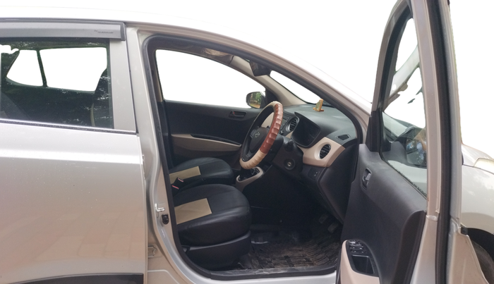 2018 Hyundai Grand i10 MAGNA 1.2 KAPPA VTVT, Petrol, Manual, 22,350 km, Right Side Front Door Cabin