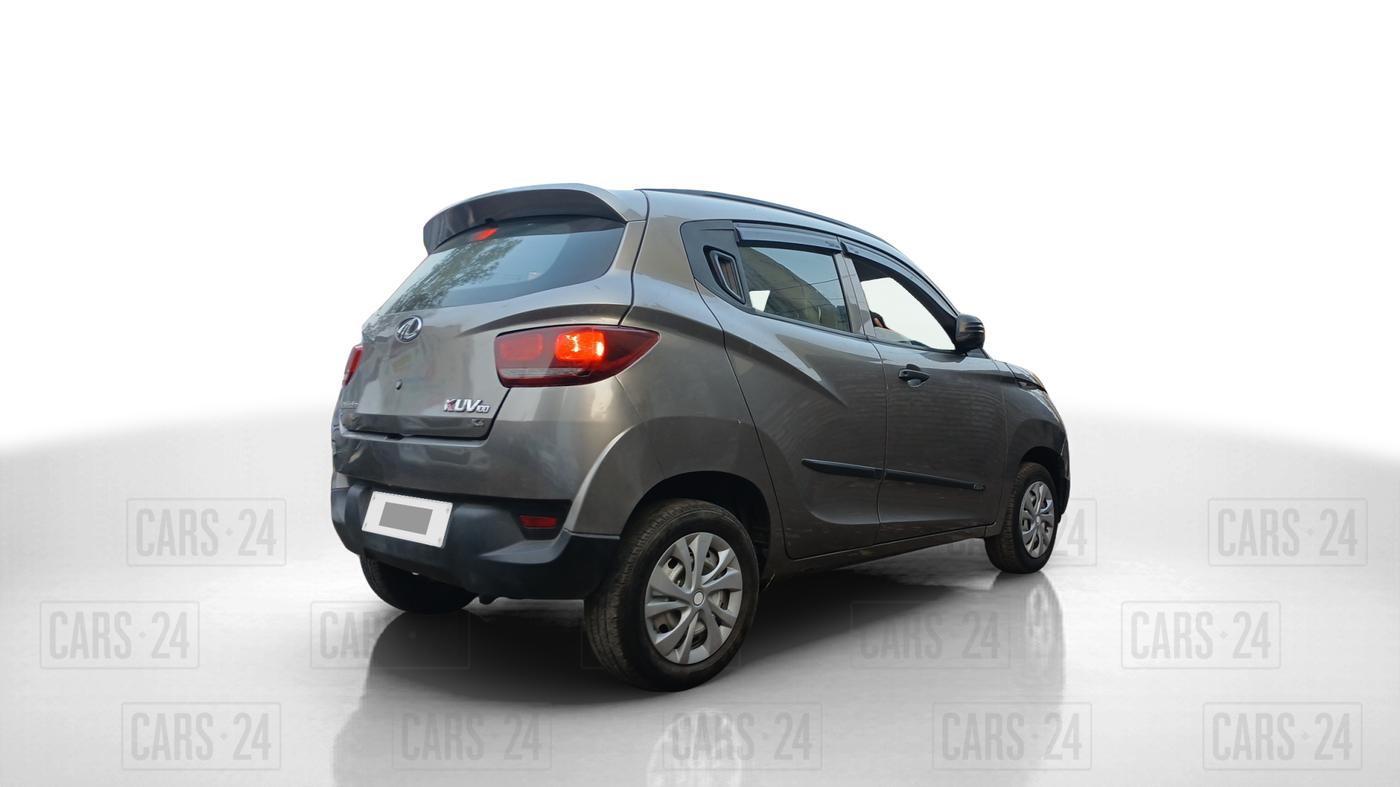 2016 Mahindra Kuv100 K2 D 6 STR, Diesel, Manual, 86,855 km, Right Back Diagonal