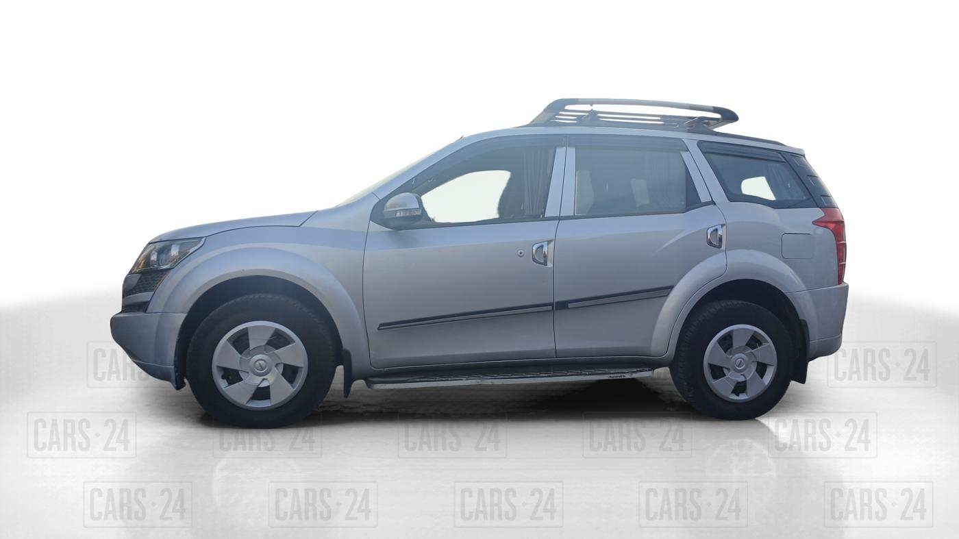2015 Mahindra XUV500 W4, Diesel, Manual, 1,10,000 km, Left Side