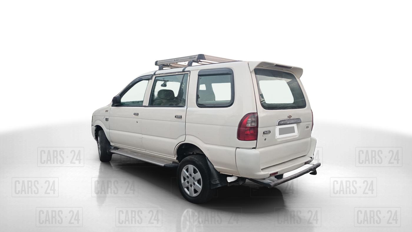 2012 Chevrolet Tavera NEO 3 LS R 10 STR BS IV, Diesel, Manual, 1,20,500 km, Left Back Diagonal