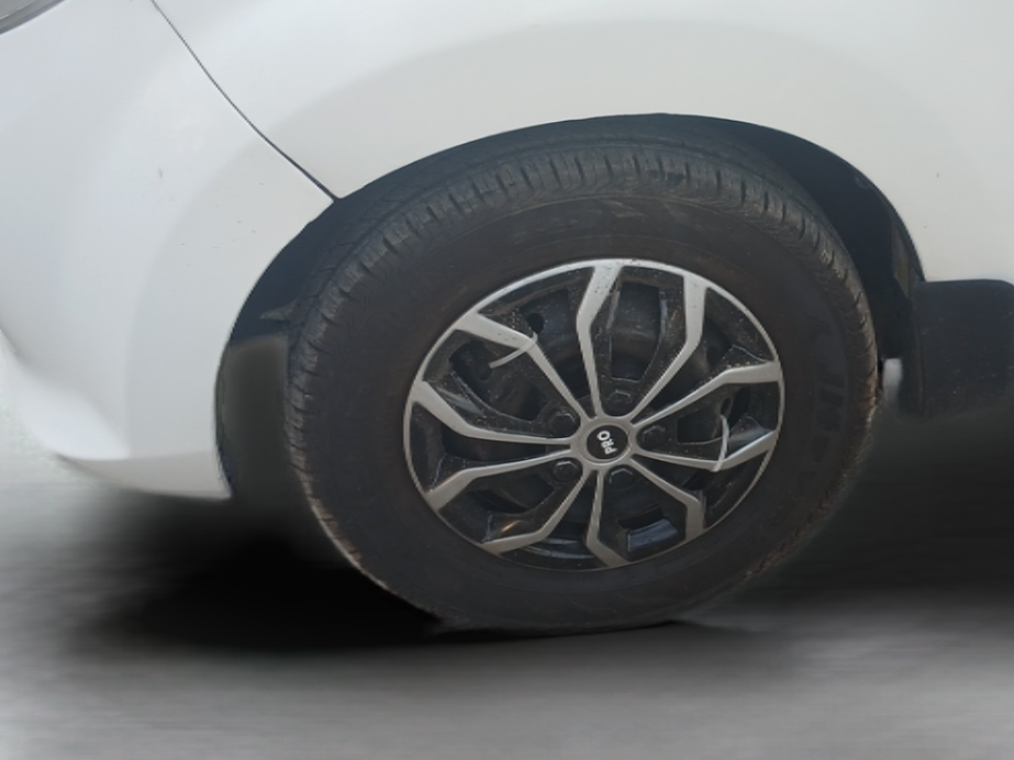 2015 Maruti Alto 800 LXI CNG, CNG, Manual, 91,500 km, Left Front Wheel