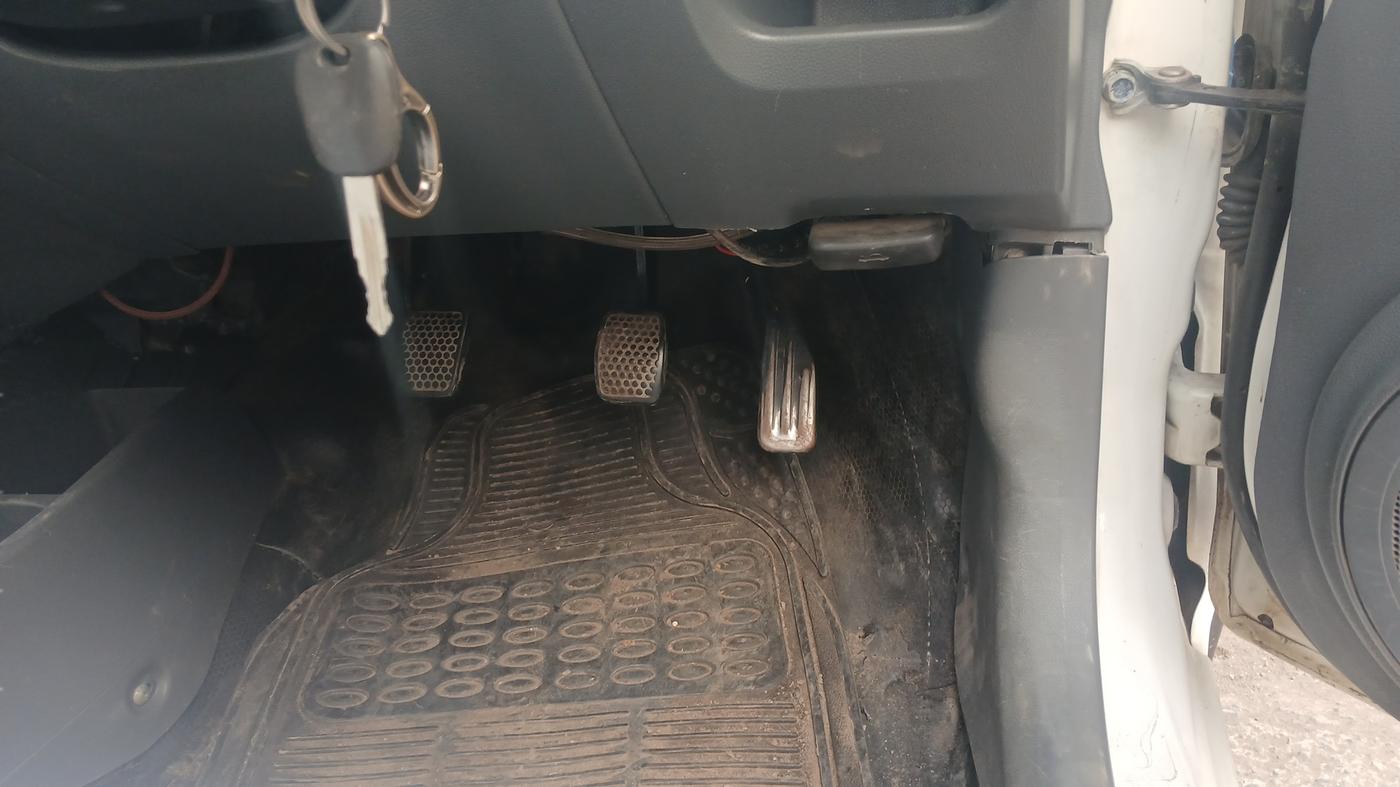 2015 Maruti Alto 800 LXI CNG, CNG, Manual, 91,500 km, Pedals