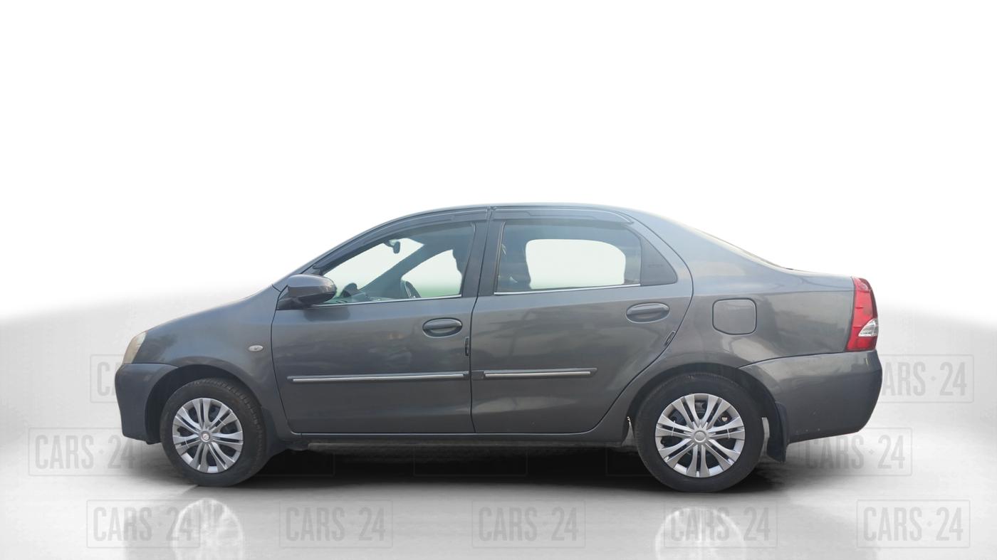 2013 Toyota Etios GD, Diesel, Manual, 92,197 km, Left Side
