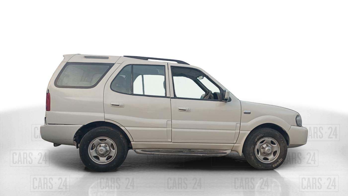 2011 Tata Safari 4X2 EX DICOR, Diesel, Manual, 1,80,760 km, Right Side View