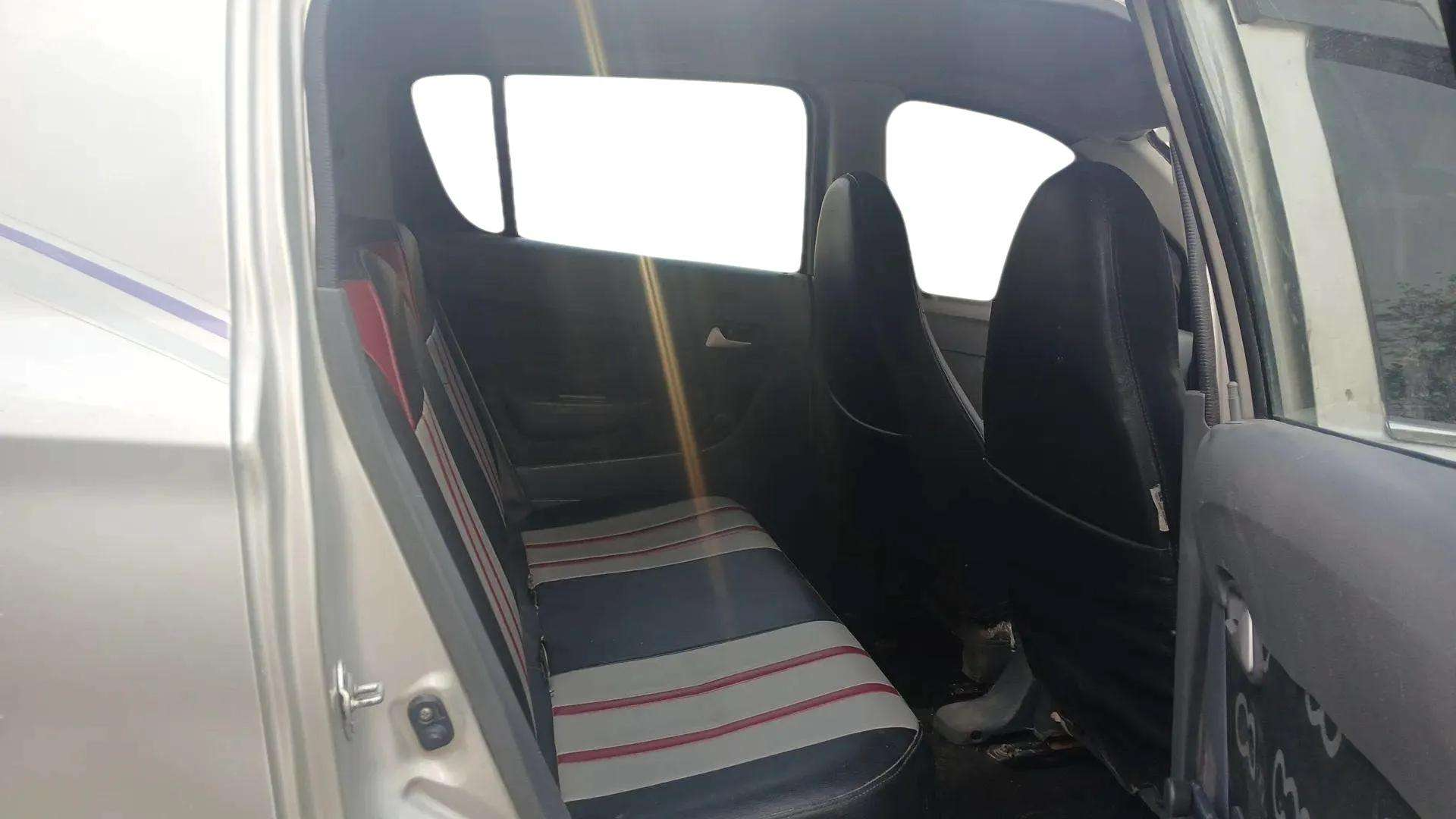 2015 Maruti Alto 800 LXI, Petrol, Manual, 74,400 km, Right Side Rear Door Cabin