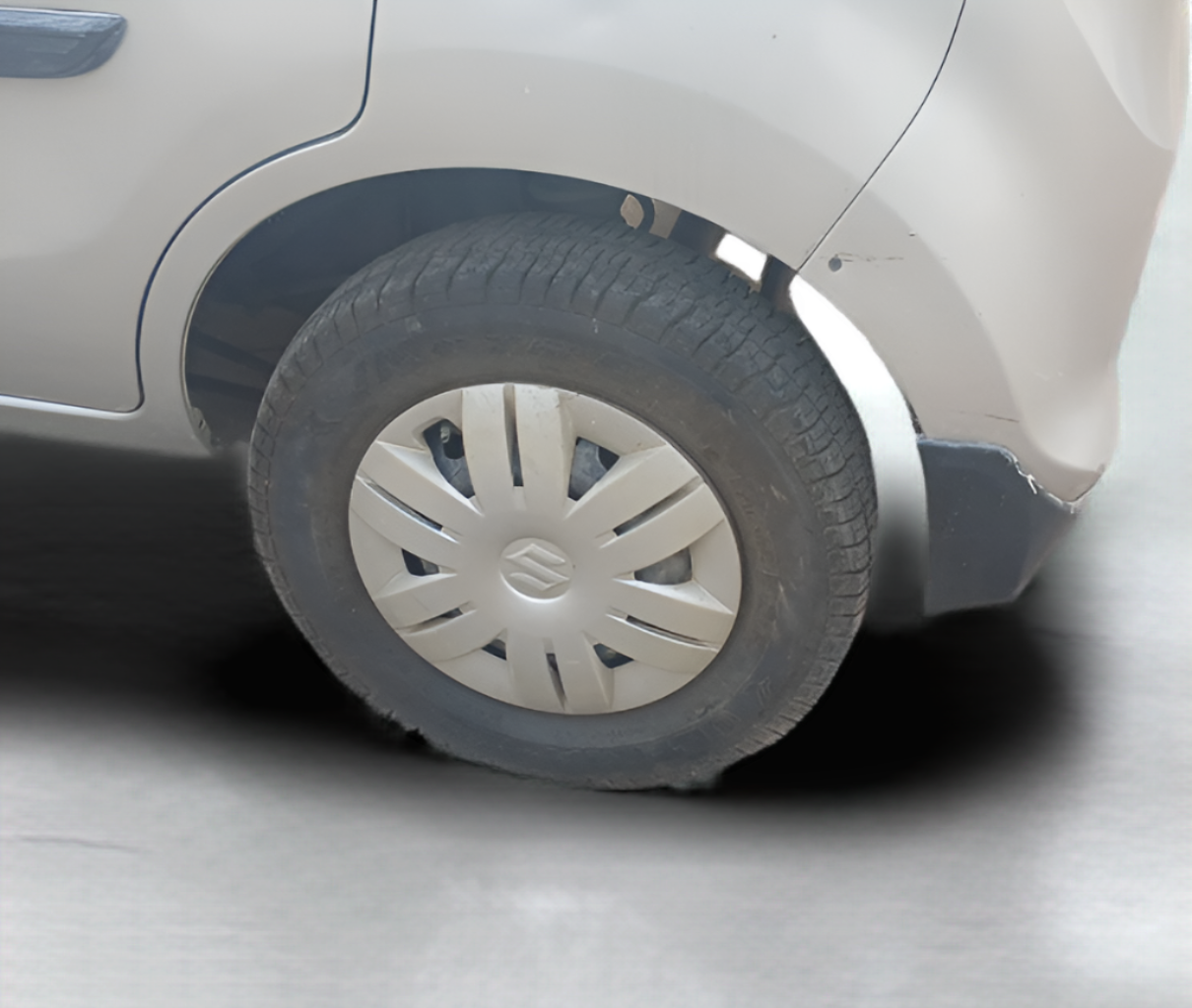 2015 Maruti Alto 800 LXI, Petrol, Manual, 74,400 km, Left Rear Wheel