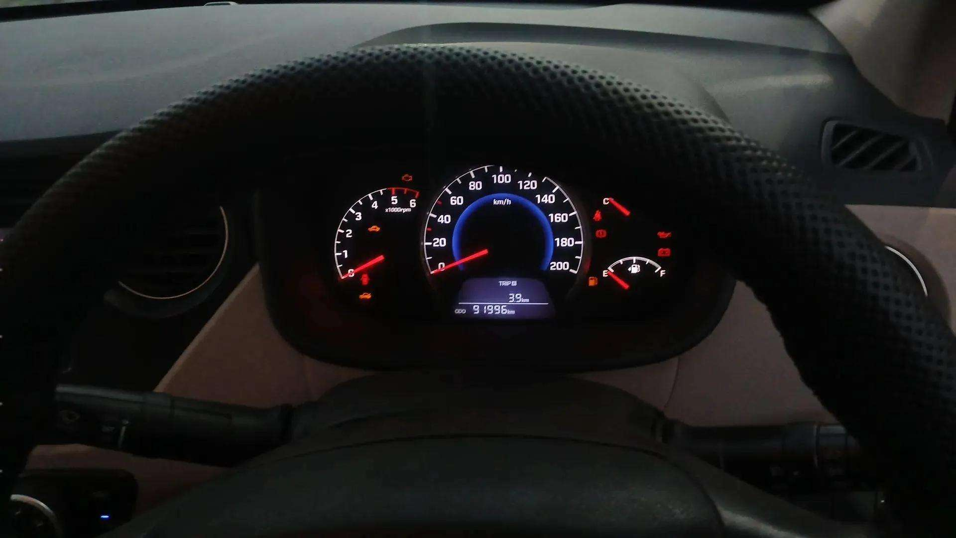 2013 Hyundai Grand i10 MAGNA 1.1 CRDI, Diesel, Manual, 91,996 km, Odometer Image