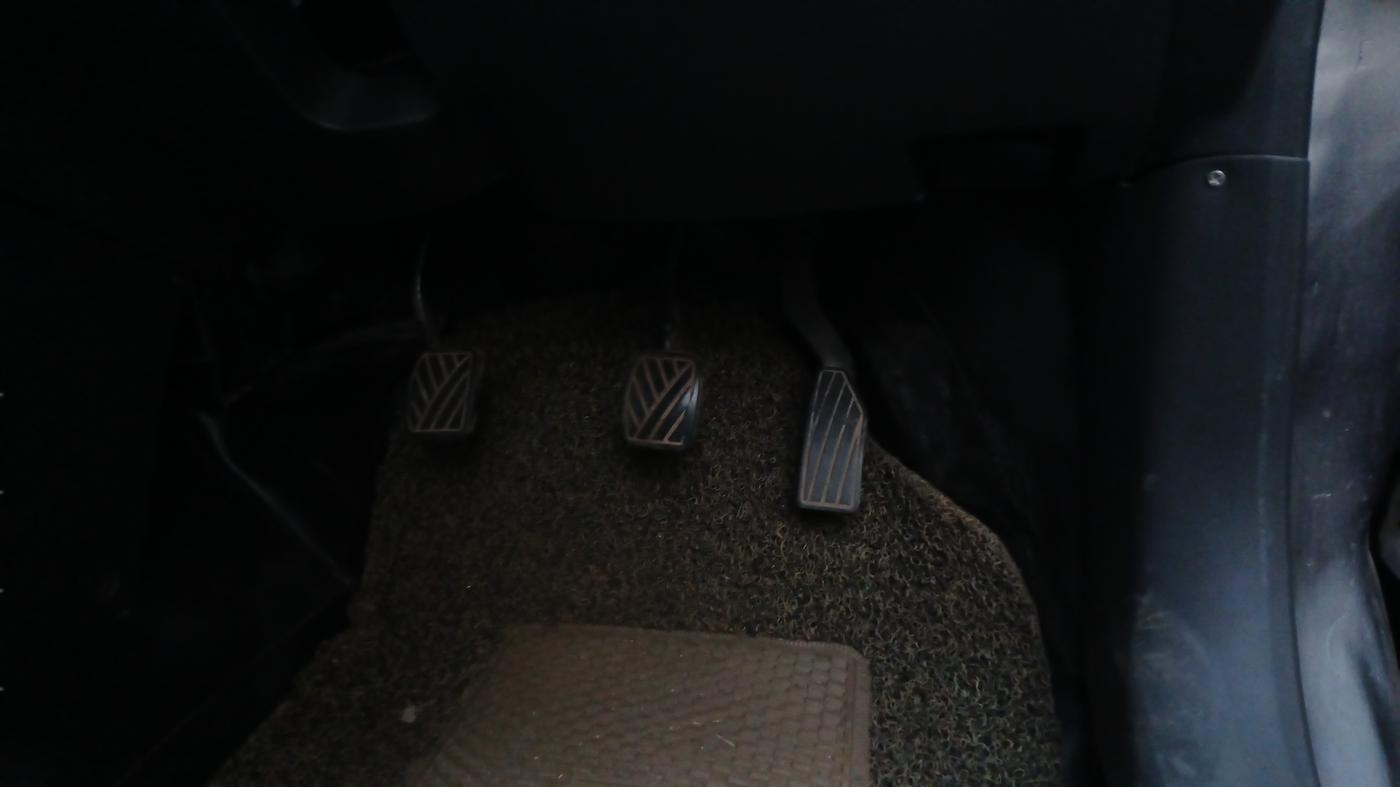 2011 Maruti Ritz LDI, Diesel, Manual, 85,397 km, Pedals