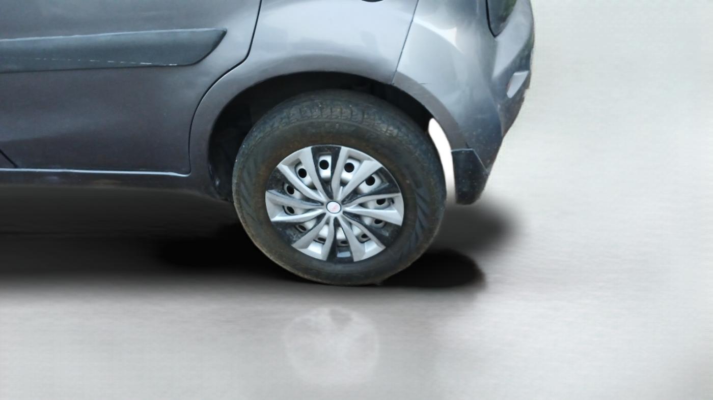 2011 Maruti Ritz LDI, Diesel, Manual, 85,397 km, Left Rear Wheel