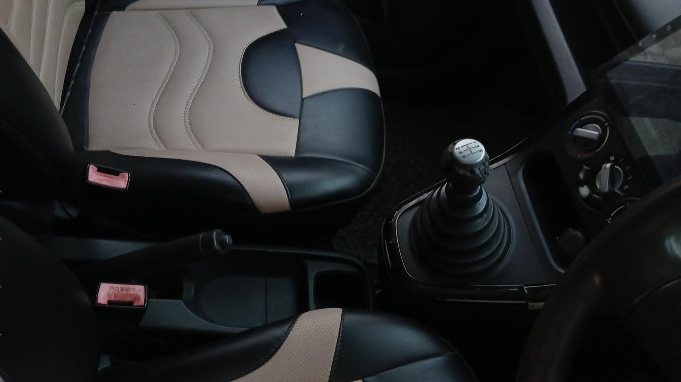 2011 Maruti Ritz LDI, Diesel, Manual, 85,397 km, Gear Lever