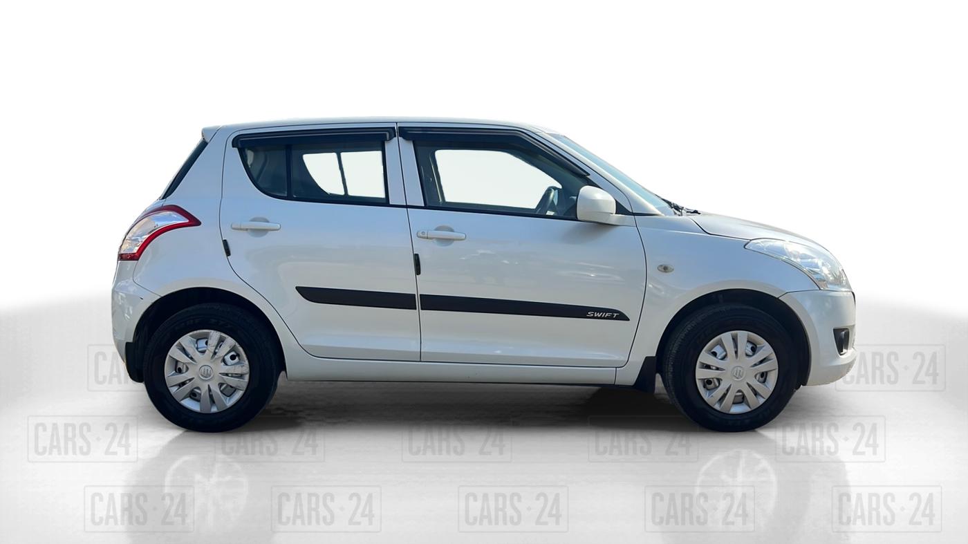 2014 Maruti Swift LXI, Petrol, Manual, 80,839 km, Right Side View