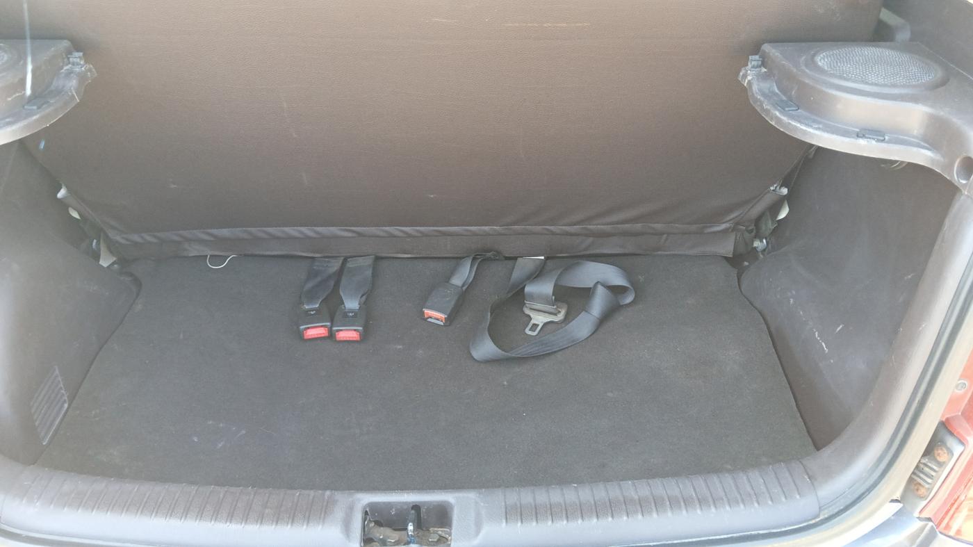 2011 Hyundai Santro Xing GLS, Petrol, Manual, 36,866 km, Boot Inside