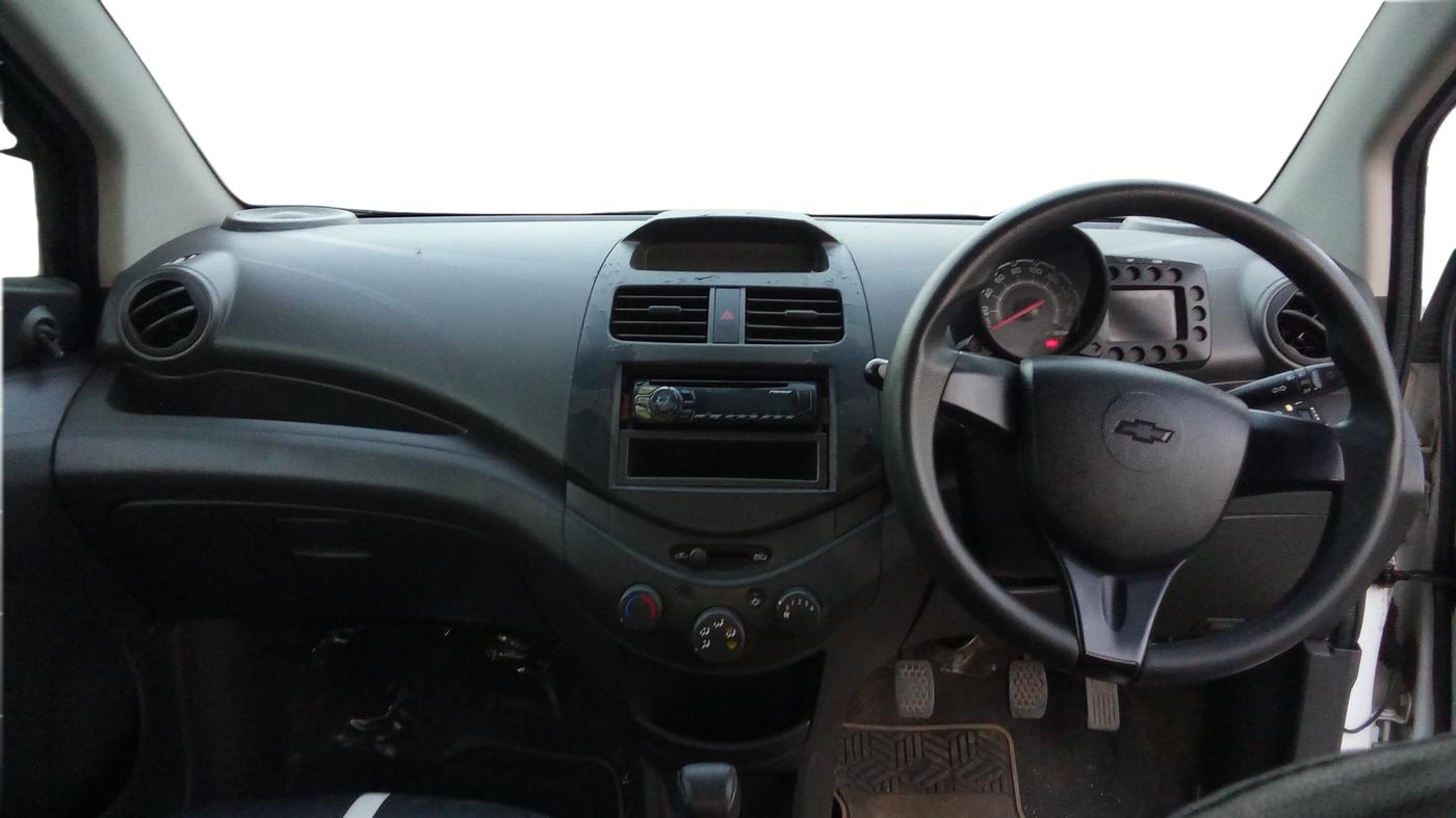 2011 Chevrolet Beat LS PETROL, Petrol, Manual, 73,371 km, Dashboard